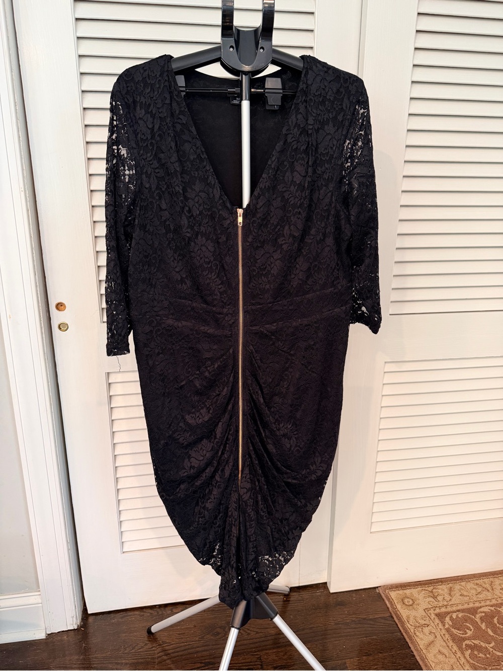 City Chic Black Lace Zip-Front Midi Dress - Picture 5 of 9